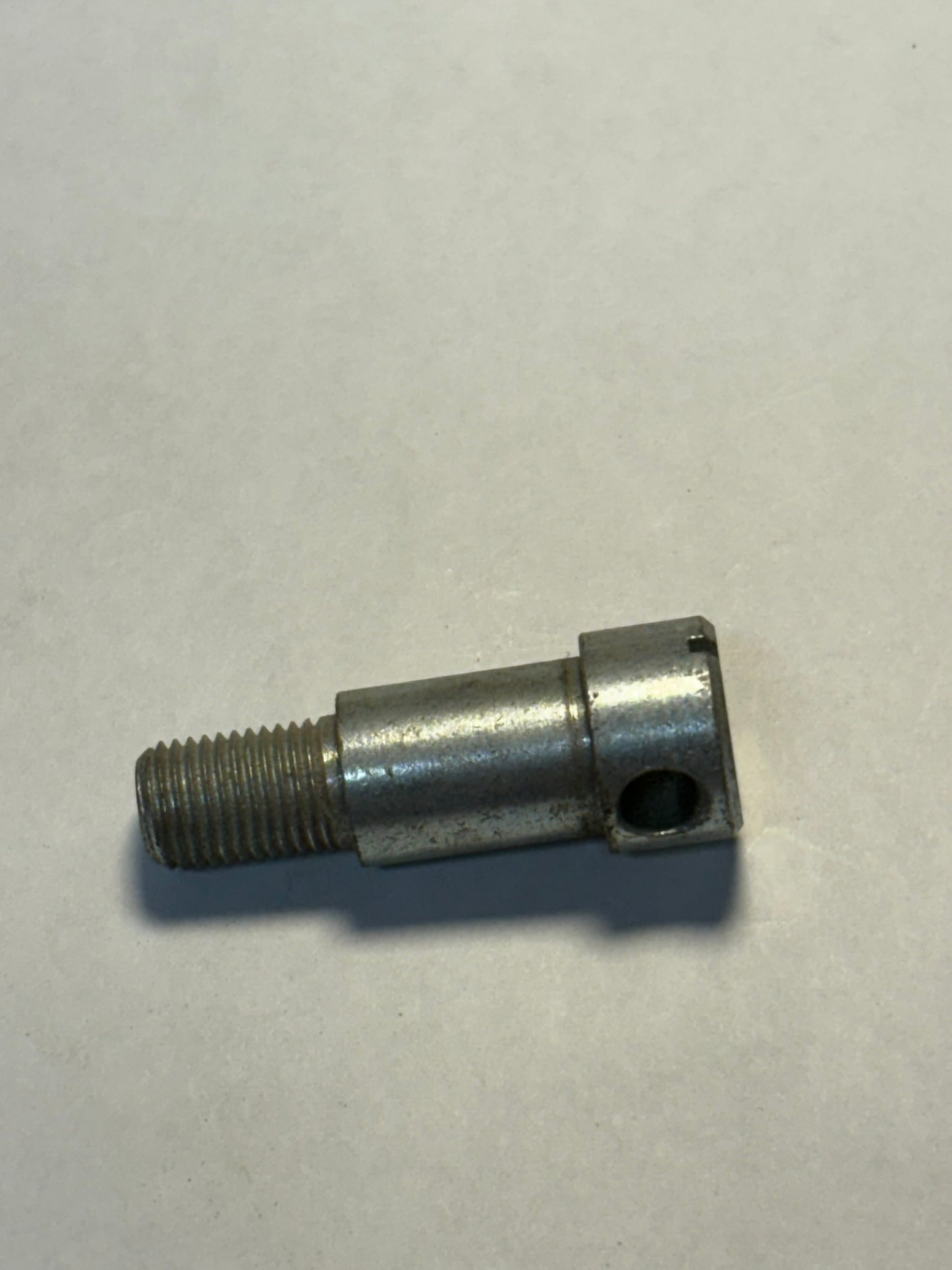 13138 Seaming Roller Screw